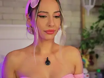 Stripchat Sex Cam of EmillyBronte