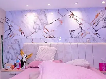 Stripchat Best live sex cam show of kiana_cream