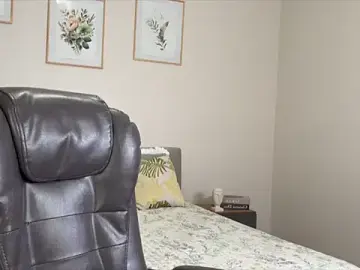 Stripchat Free Porn Cam of Yummy_Jane