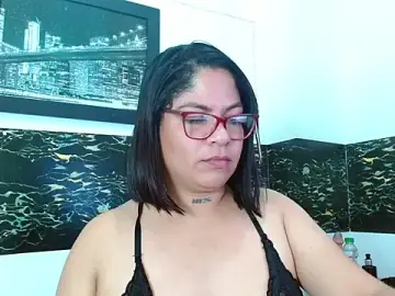 Stripchat Best Webcam of hornny_cougar