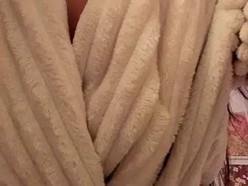 Stripchat Adult Webcam of canelleGarces