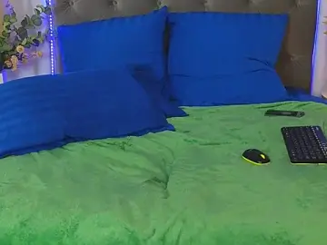 Stripchat Watch Live Sex Cams of Ariana_Petite