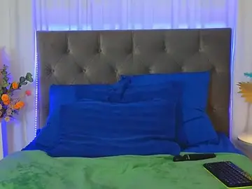 Stripchat Free Live Porn of Ariana_Petite