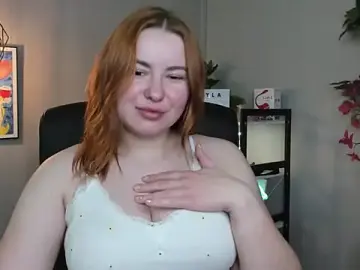 Stripchat Free Porn Cam of LAYLAxSTAR