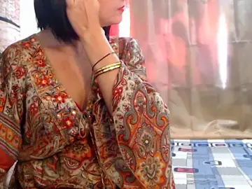 Stripchat Live Sex Cam of FUN4TIPS