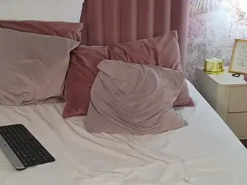 Stripchat Best Webcam of AriaHeart