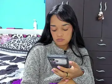 Stripchat Adult Webcams of LazyandSniffer28