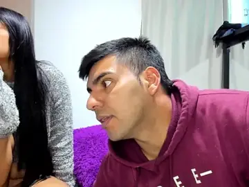 Stripchat Live Sex Cam of LazyandSniffer28