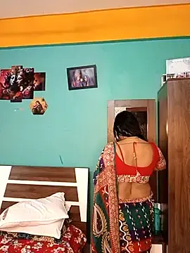 Stripchat Live Sex Cam of V-hot-sweet