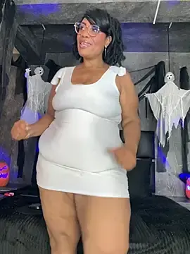 Stripchat Watch Live Sex Cams of AranzalatinBlaks1