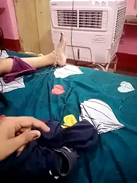 Stripchat Free Live Porn of anushkabhabhi