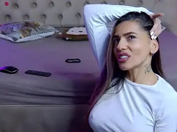 Stripchat Adult Webcams of PlayfulShow