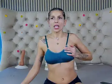 Stripchat Live Porn of PlayfulShow