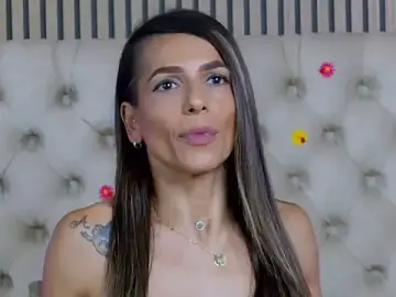 Stripchat Best Webcam of PlayfulShow