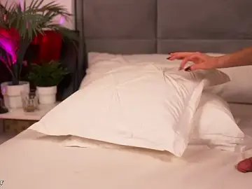 Stripchat Live Sex Cam of Lexi_Reed