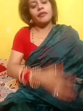 Stripchat Live Sex Cam of Princessroooh