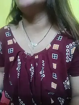 Stripchat Free Porn Cam of Princessroooh