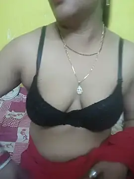 Stripchat Live Sex Cam of Princessroooh