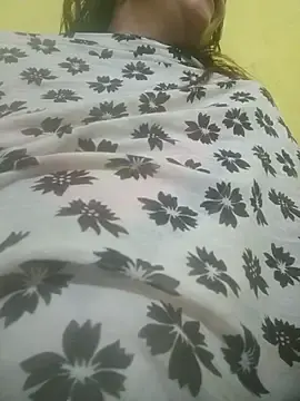 Stripchat Adult Webcam of Princessroooh