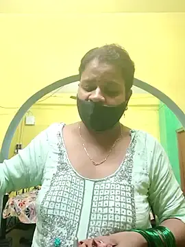 Stripchat Free Porn Cam of Princessroooh