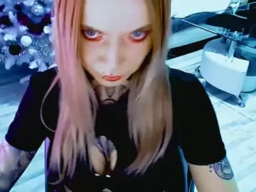 Stripchat Sex Cam of InesGold