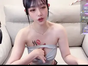 Stripchat Best live sex cam show of Yucheng_920baby
