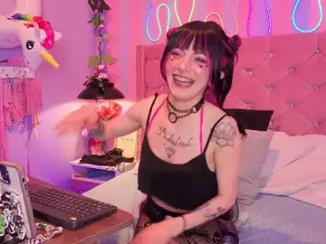 Stripchat Sex Cam of lauren_evans96