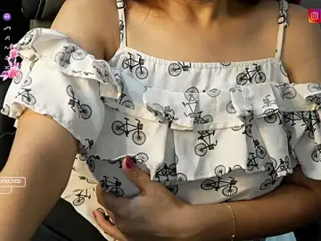 Stripchat Live Sex of Hey_Aly