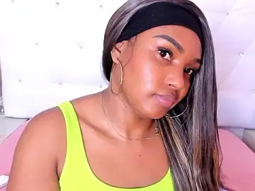 Stripchat Live Sex Cam of Isla_Scott