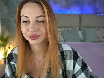 Stripchat Sex Cam of KristiiMax