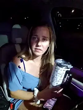 Stripchat Best Webcam of SkyelarSommer