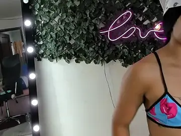 Stripchat Adult Webcam of DestinyHills