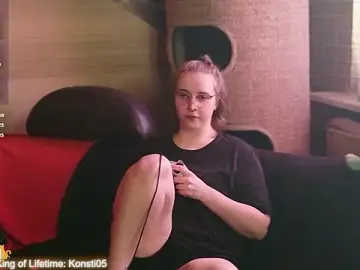 Stripchat Free Porn Cam of GamerGirl_Eve