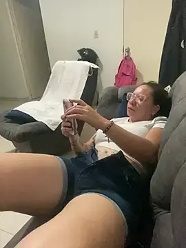 Stripchat Sex Cam of HealingHoney