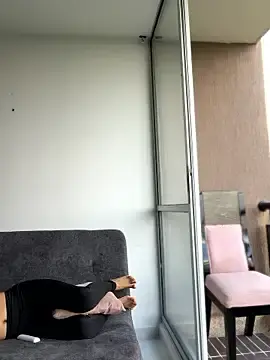 Stripchat Free Live Porn of Samantha_bigboobs