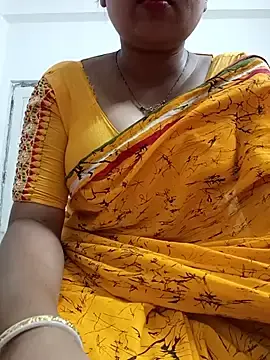 Stripchat Adult Webcam of Priya_2222