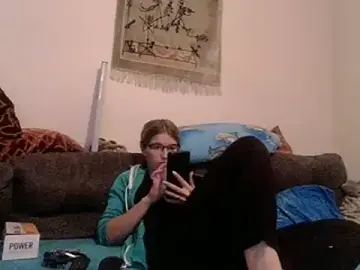 Stripchat Sex Cam of Mercedeswoman8