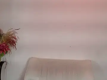 Stripchat Live Sex Cam of _exoticcouple69_