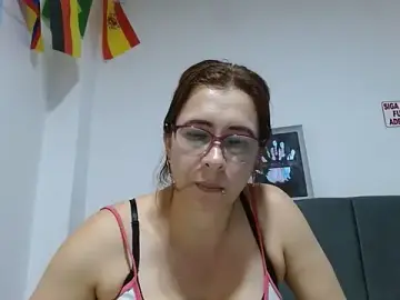 Stripchat Watch Live Sex Cams of mademonsexy