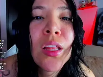 Stripchat Live Porn of AilynRed
