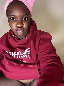 Stripchat Nude Webcam of sweet18creamybigpussy