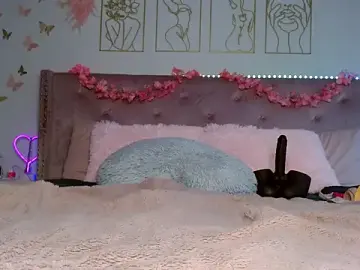 Stripchat Free Porn Cam of kokokwinn