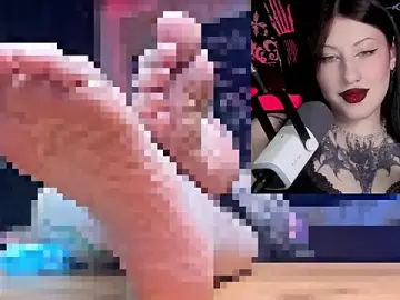 Stripchat Watch Live Sex Cams of Kimpossible1