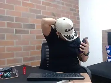 Stripchat Adult Webcam of samantha__karolstone