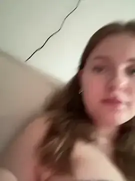 Stripchat Watch Live Sex Cams of MaribelRiver