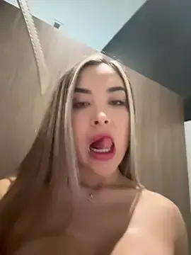 Stripchat Private Sex Chat of Alexa_seexy1