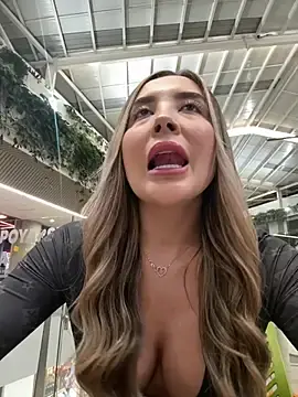 Stripchat Sex Cam of Alexa_seexy1