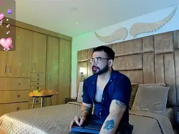 Stripchat Free Porn Cam of petterwilly1