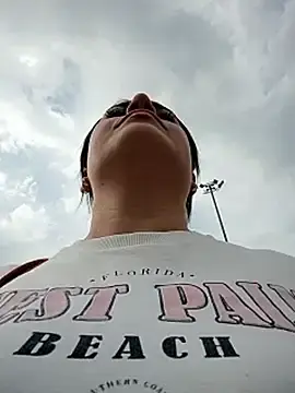 Stripchat Adult Webcam of Lesly_10-