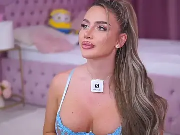 Stripchat Free Porn Cam of AshleySinn